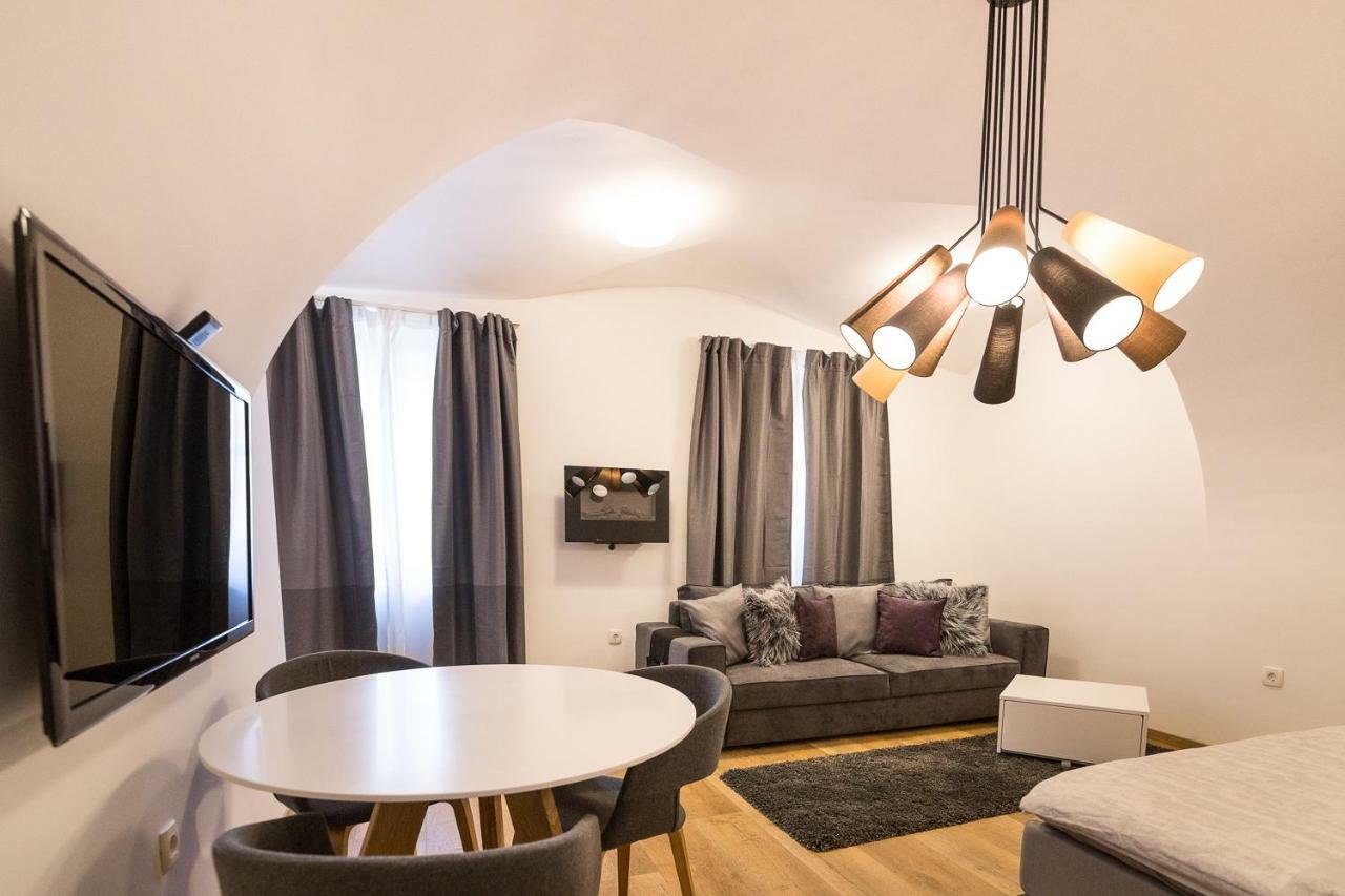 St. Marks Apartment 1 Zagreb Extérieur photo